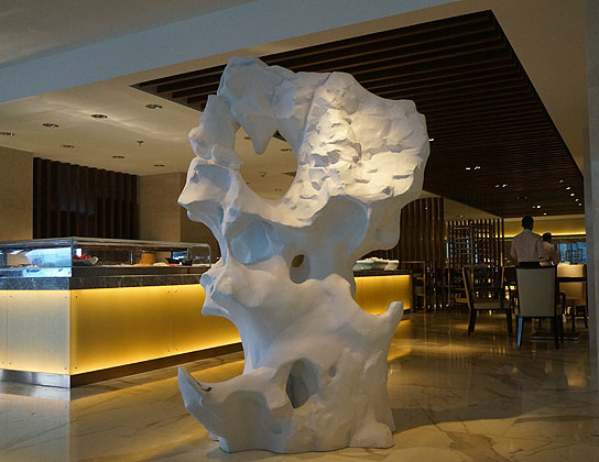 雪景西湖雕塑