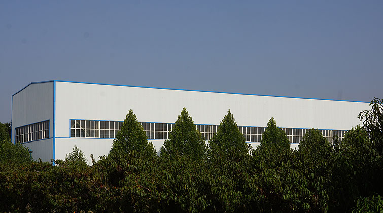 产业园内的雕塑生产厂